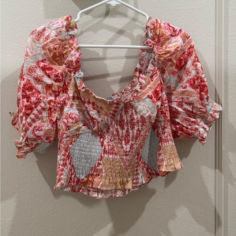 Jacqui the Label Red and Pink Patchwork Puff Sleeve Crop top Blouse Size Medium